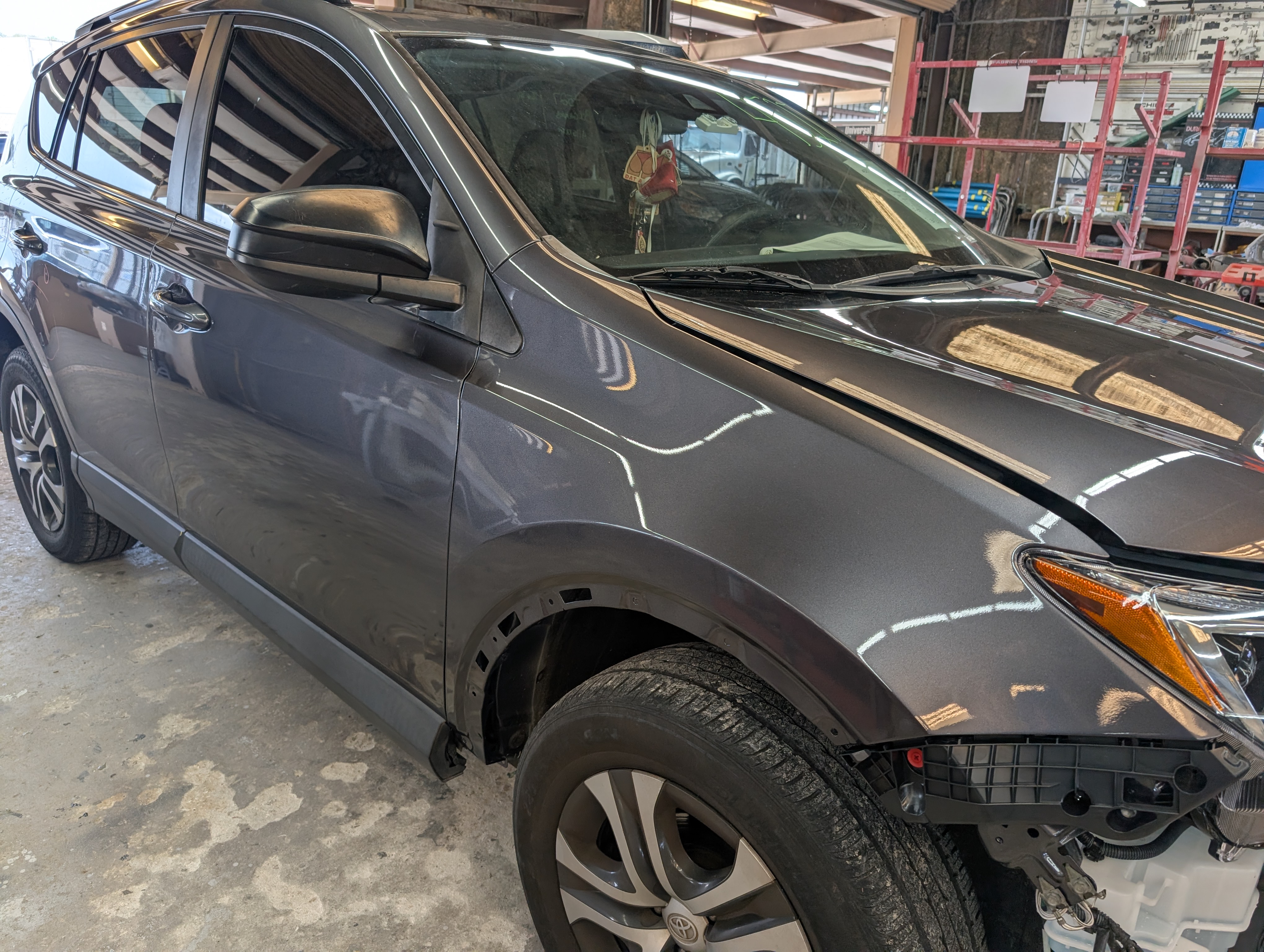Auto body repair project photo
